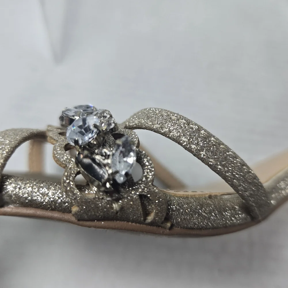 Jewel Badgley Mischka Giona Gold Jeweled Ankle Strap Block Heels Size 8 - Picture 15 of 15